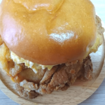 【ローソン】Lチキバンズではみ出るチキンバーガーを作ると、美味しいのか？