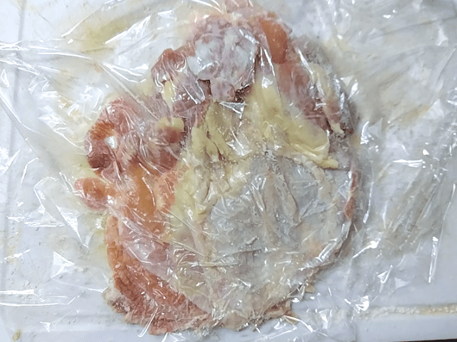 鶏もも肉の画像