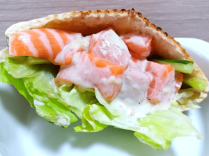 ピタパンの具材にサーモンを使ったレシピ3種