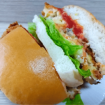 【ローソン】Lチキバンズでグラタンコロッケバーガーを作ったら美味しいのか？