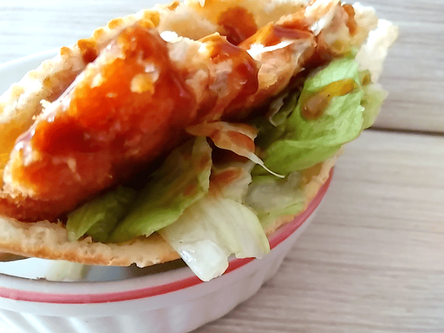 サーモンカツのピタパンの画像