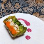 【簡単＆ご馳走】野菜と蒸し鶏のテリーヌのレシピ!!カシスソースを添えて
