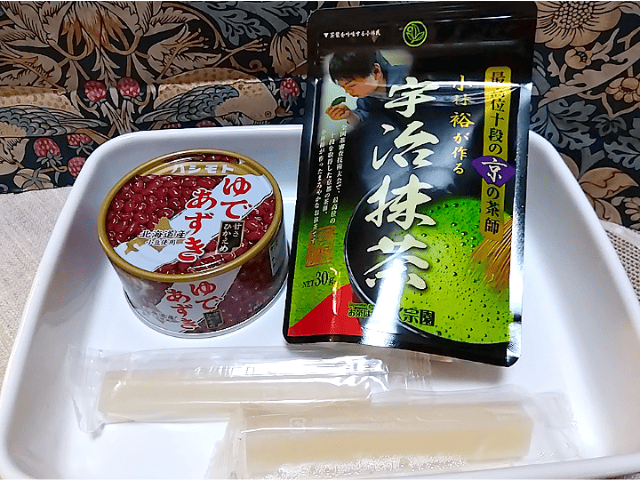 抹茶ぜんざいの材料の画像