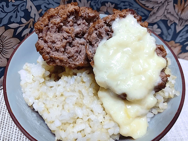 ブリーチーズソースの画像