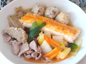 自宅で簡単!!麻辣麺(マーラータン)のレシピをご紹介!!健康的に野菜を食べる!!