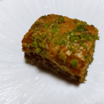 FAR EAST BAZAAR(ファーイーストバザール)のバクラヴァが幸福度を上げる