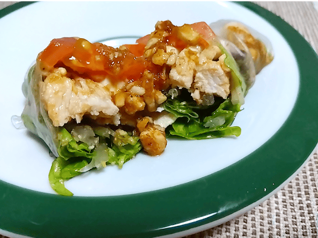 生春巻きのカシューナッツのソースの画像