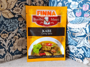 KARE(カレ)の素【業務スーパー(税抜)98円】を使ってジャワカレーを作ってみた!!