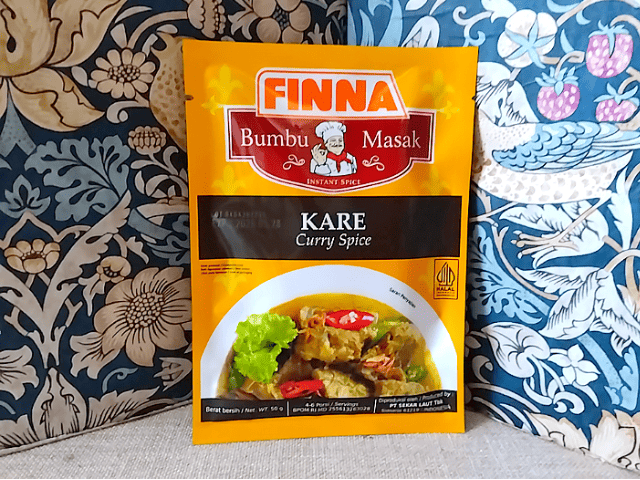 業務スーパーのKARE(カレ)の素の画像