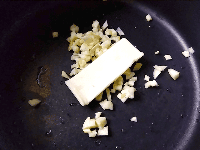 にんにくのバター炒めの画像