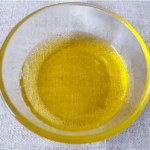 【簡単】鶏油(チーユ)の作り方をご紹介!!鶏皮で作る油とおやつの節約レシピ