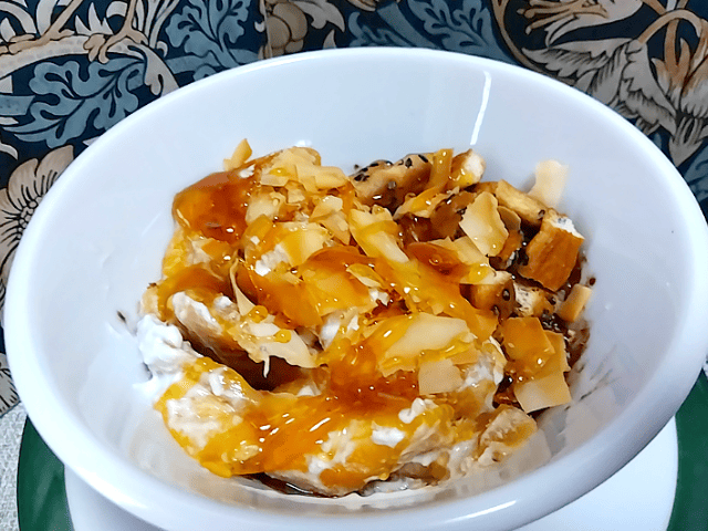 業務スーパーのアサイーバナナブレンドのアサイーボウルの画像