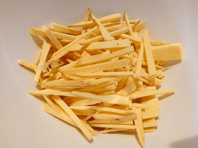 さつまいもの薄切りの画像