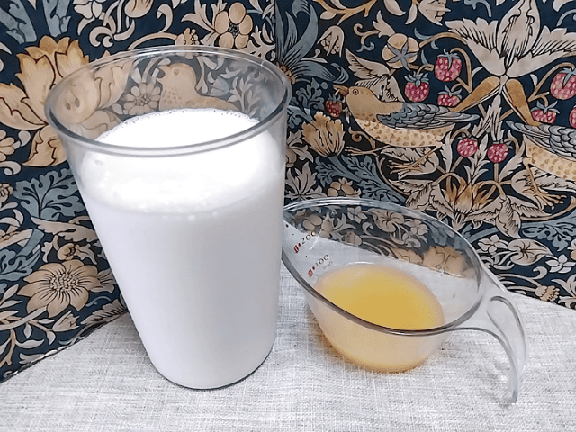 手作りクリームチーズの材料の画像