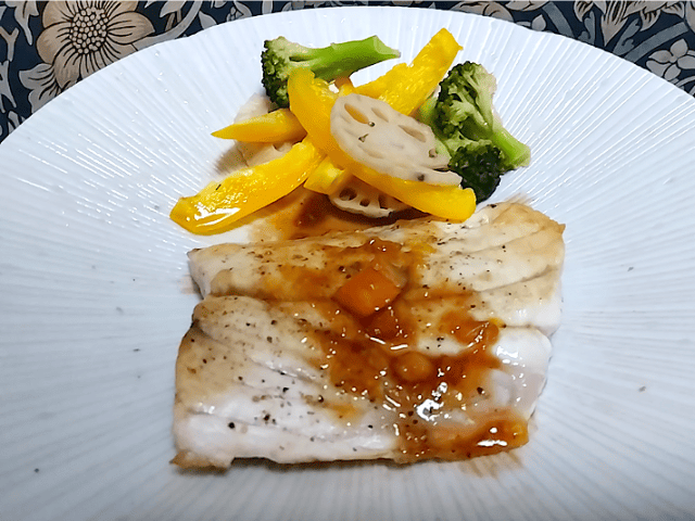 オレンジジャムでオシャレソース☆ジャム×お酒×醤油×お酢で外食風ソース